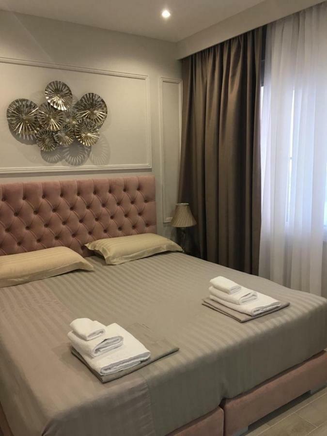 Onira Luxury Rooms Саранда Екстер'єр фото